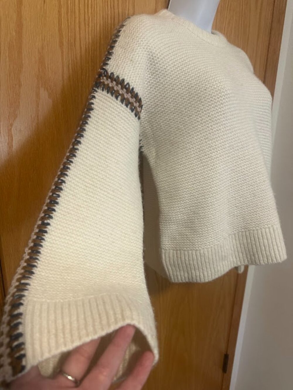Madewell Cream Knit Cozy Soft Pullover Sweater with Sleeve Striping. Small. - Picture 2 of 6